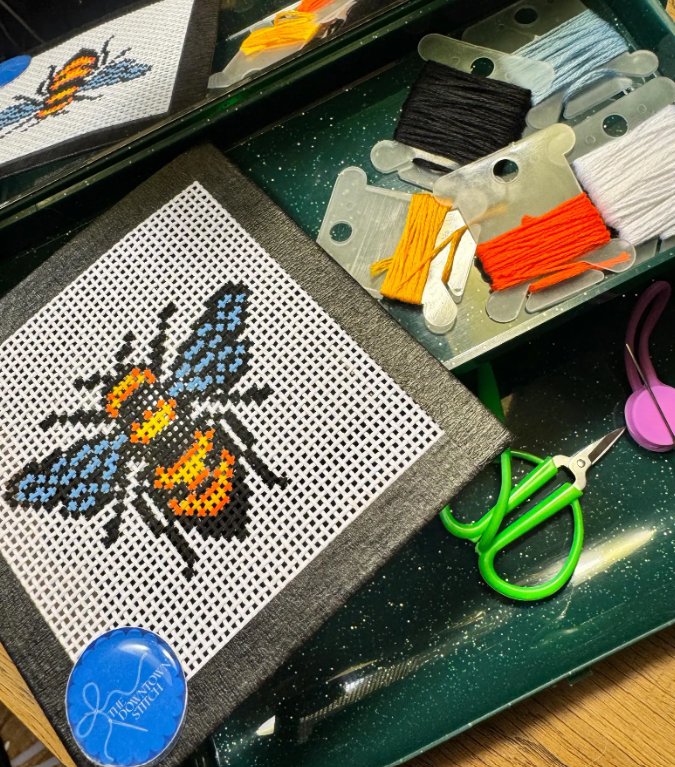 Mini Needlepoint Canvas | Bee Pattern Kit